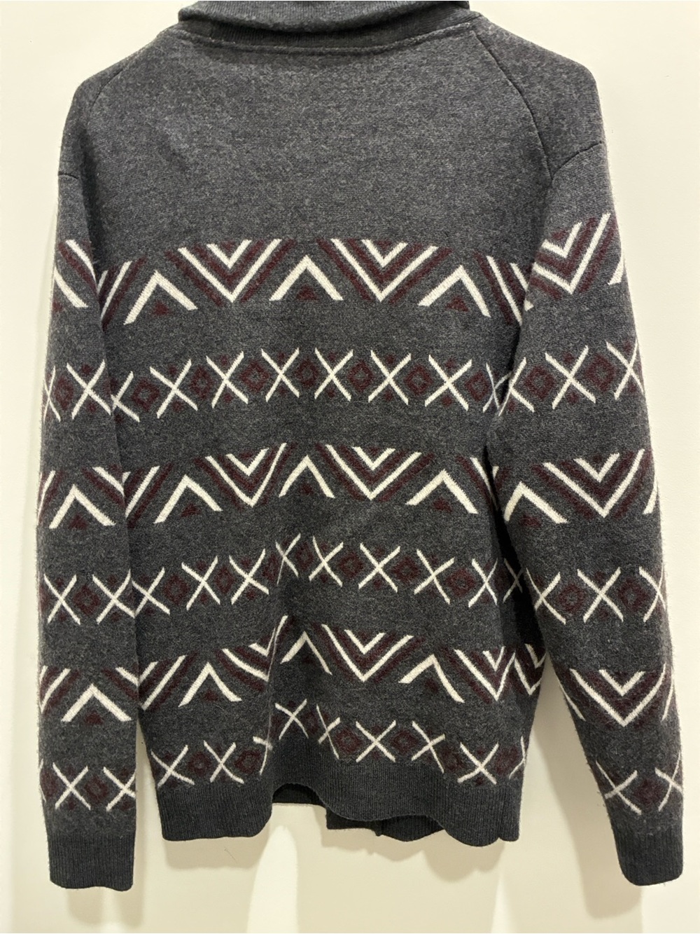 Shawl Collar Geometric Pattern Cardigan Sweater - Charcoal Gray - Picture 4 of 6